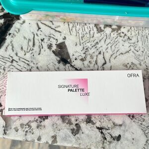 Ofra signature palette luxe